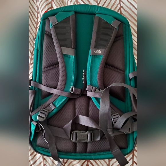 NWT THE NORTH FACE Borealis Backpack - Picture 2 of 7